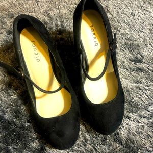 Torrid Faux Suede Mary Jane Platform Heels Size 9